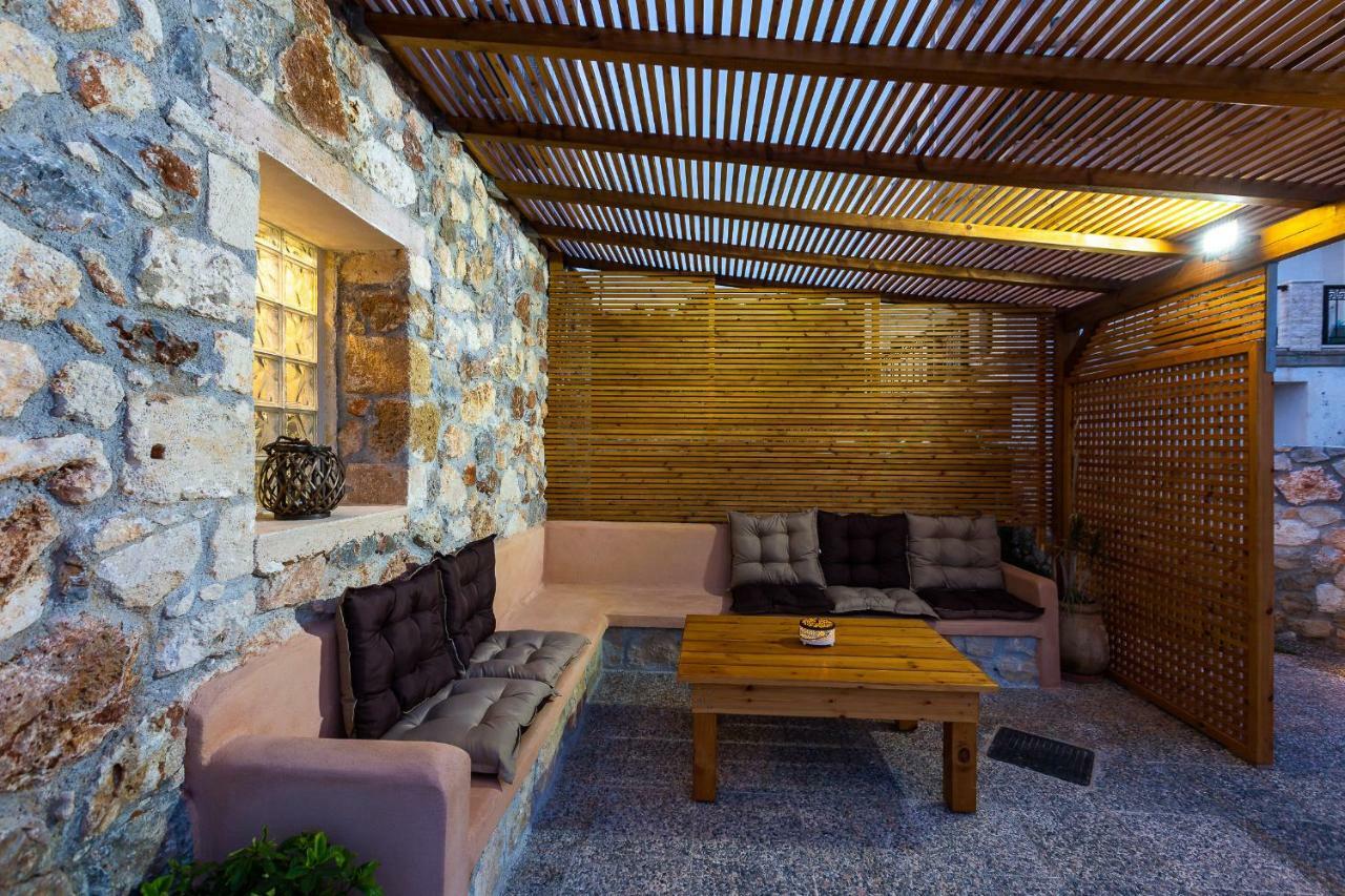 Istros Villas - With Pools, Bbq & Heated Spa Whirlpools, By Thinkvilla Korakiaí Εξωτερικό φωτογραφία