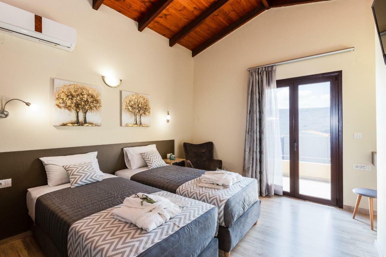 Istros Villas - With Pools, Bbq & Heated Spa Whirlpools, By Thinkvilla Korakiaí Εξωτερικό φωτογραφία