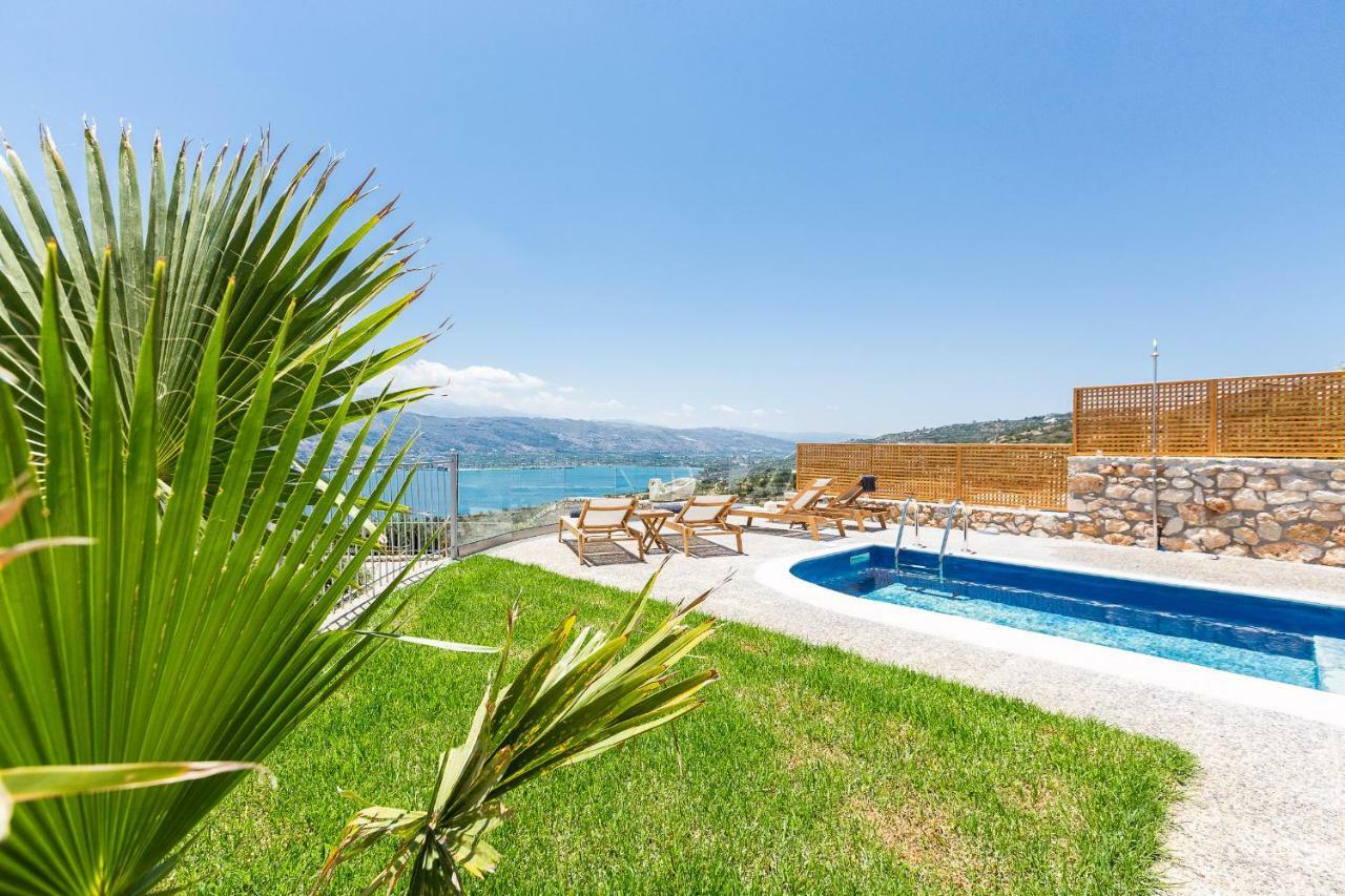 Istros Villas - With Pools, Bbq & Heated Spa Whirlpools, By Thinkvilla Korakiaí Εξωτερικό φωτογραφία